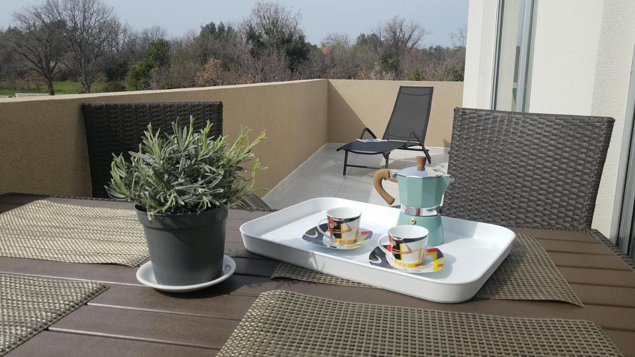 Apartment Janja Медулин Екстериор снимка