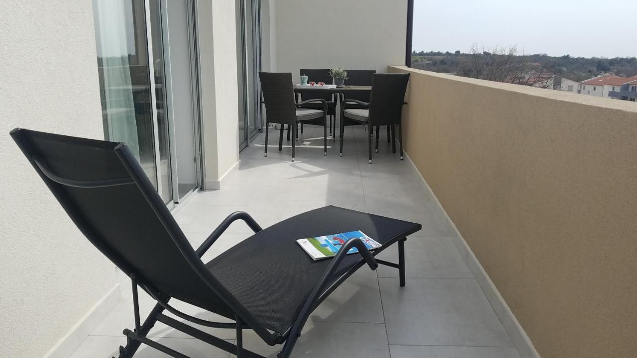 Apartment Janja Медулин Екстериор снимка