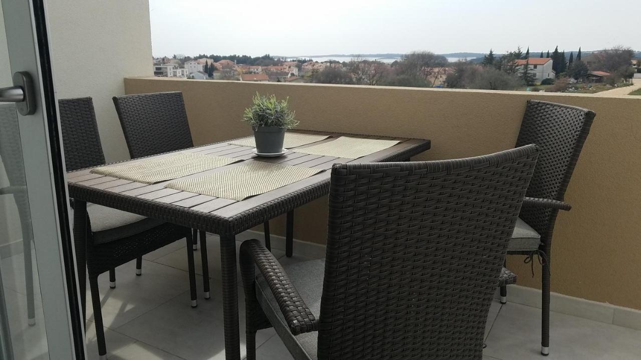 Apartment Janja Медулин Екстериор снимка